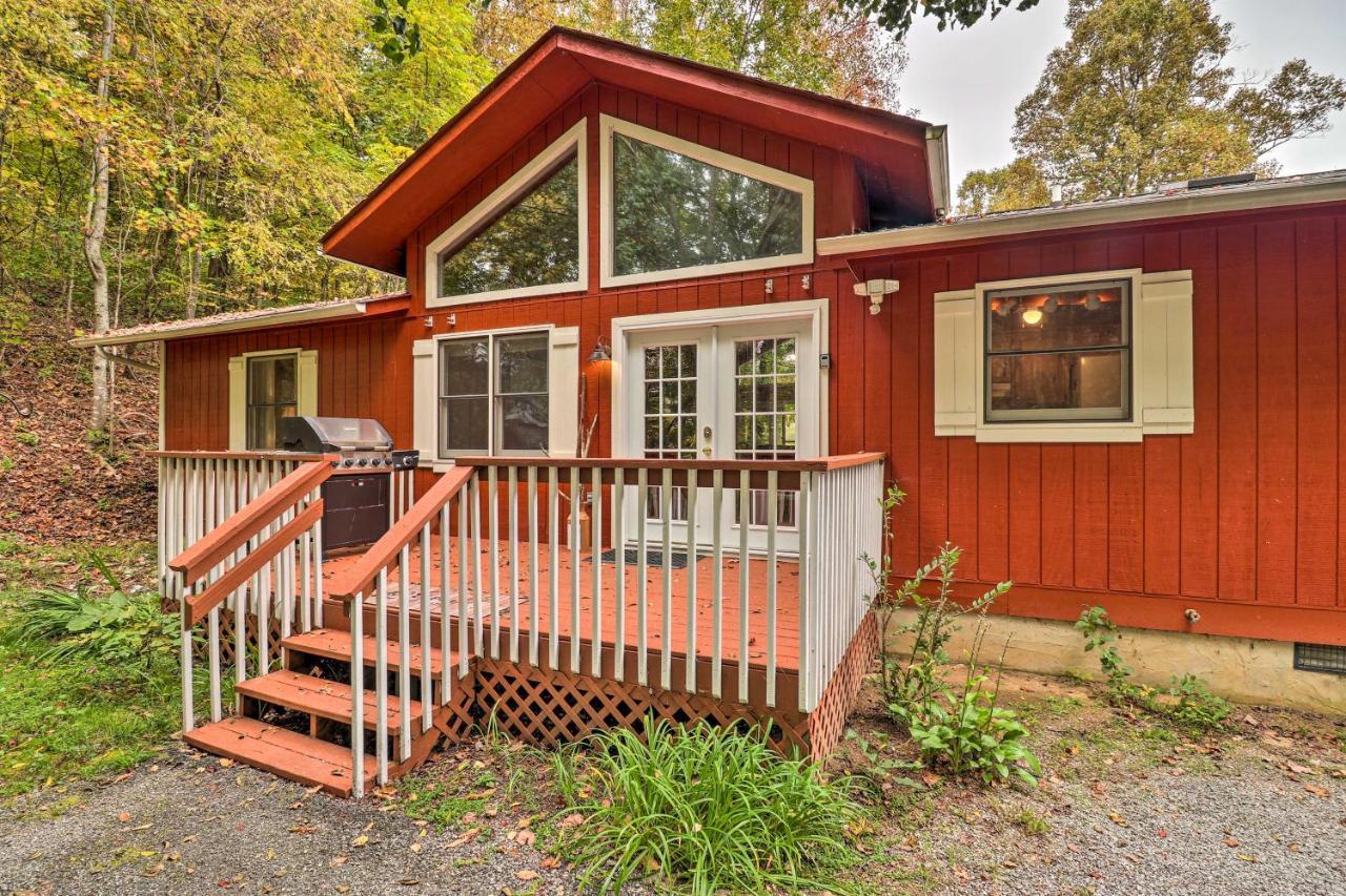 Rustic Red Cabin With Deck In Maggie Valley Club! מראה חיצוני תמונה